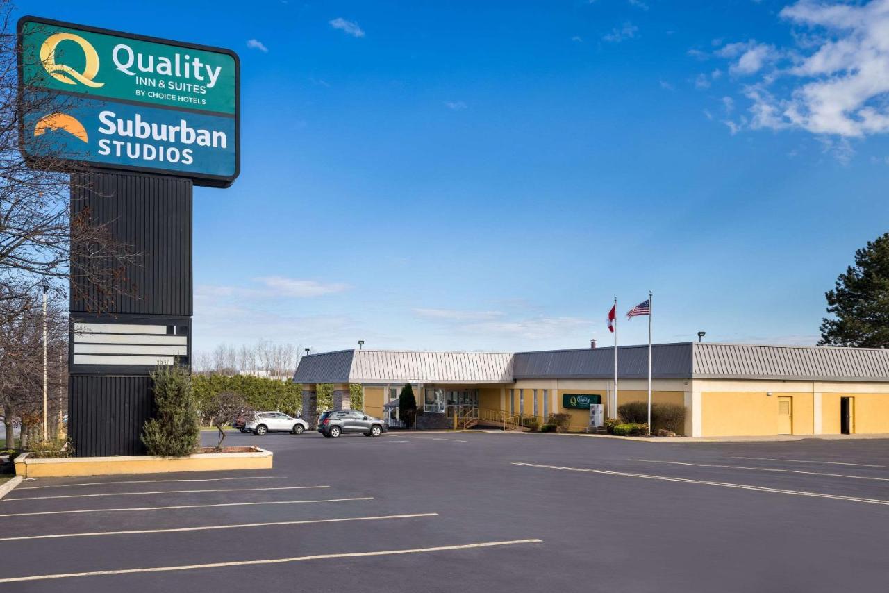Quality Inn And Suites Fairgrounds - Syracuse Seneca Knolls Bagian luar foto